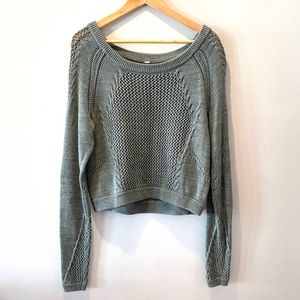 LULULEMON Knit Long Sleeve Cropped Sweater